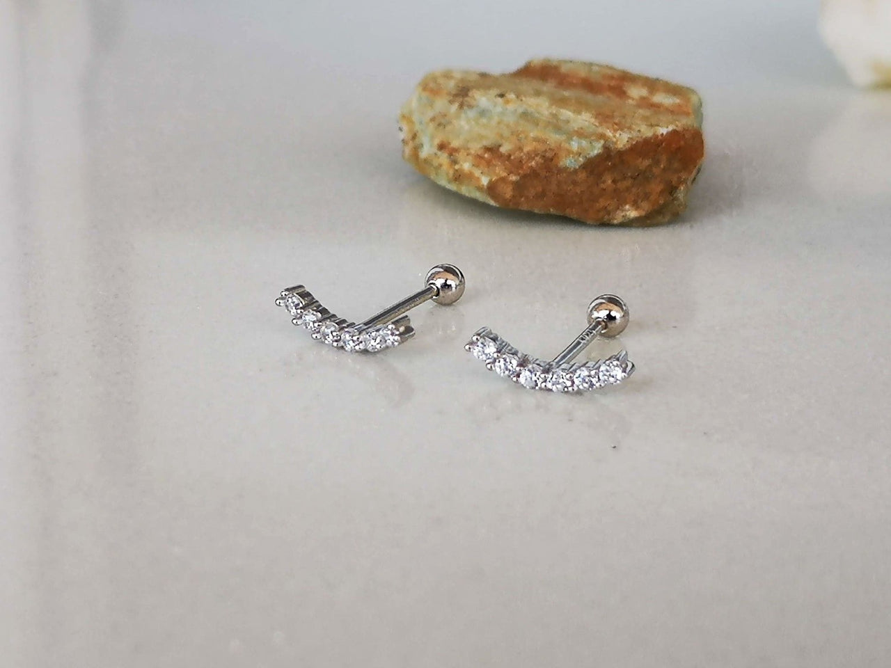 Glam Curved Crystal Cartilage Earrings