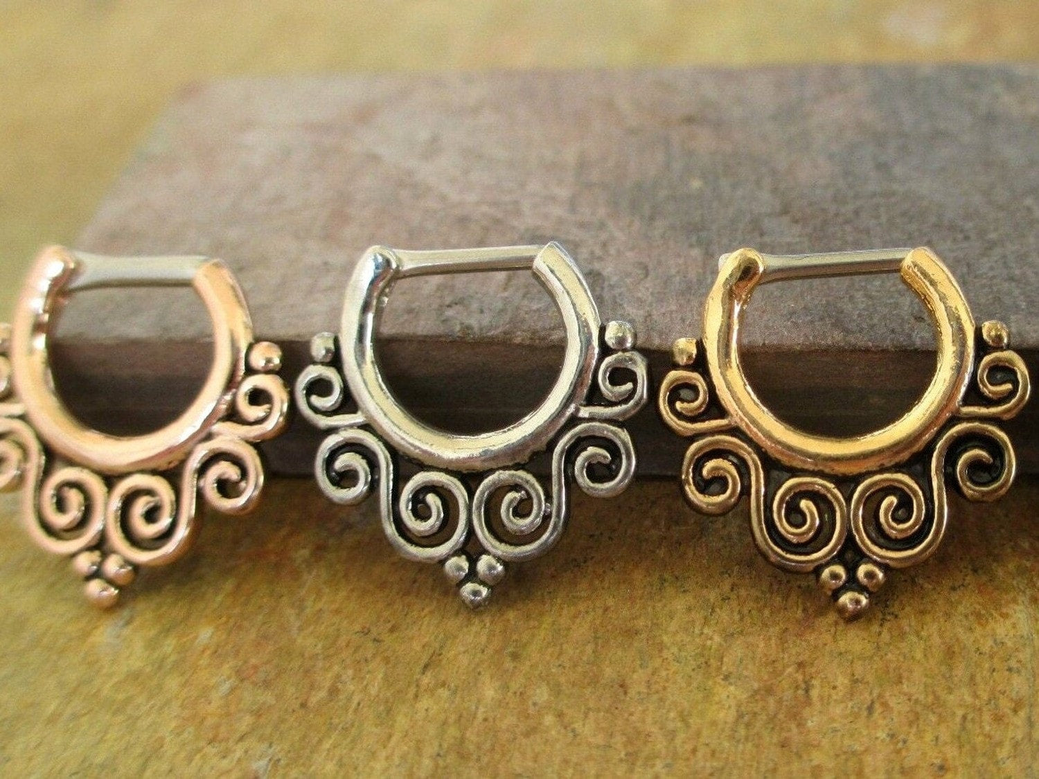 Set of 3 Indian Swirl Septum Clicker Rings