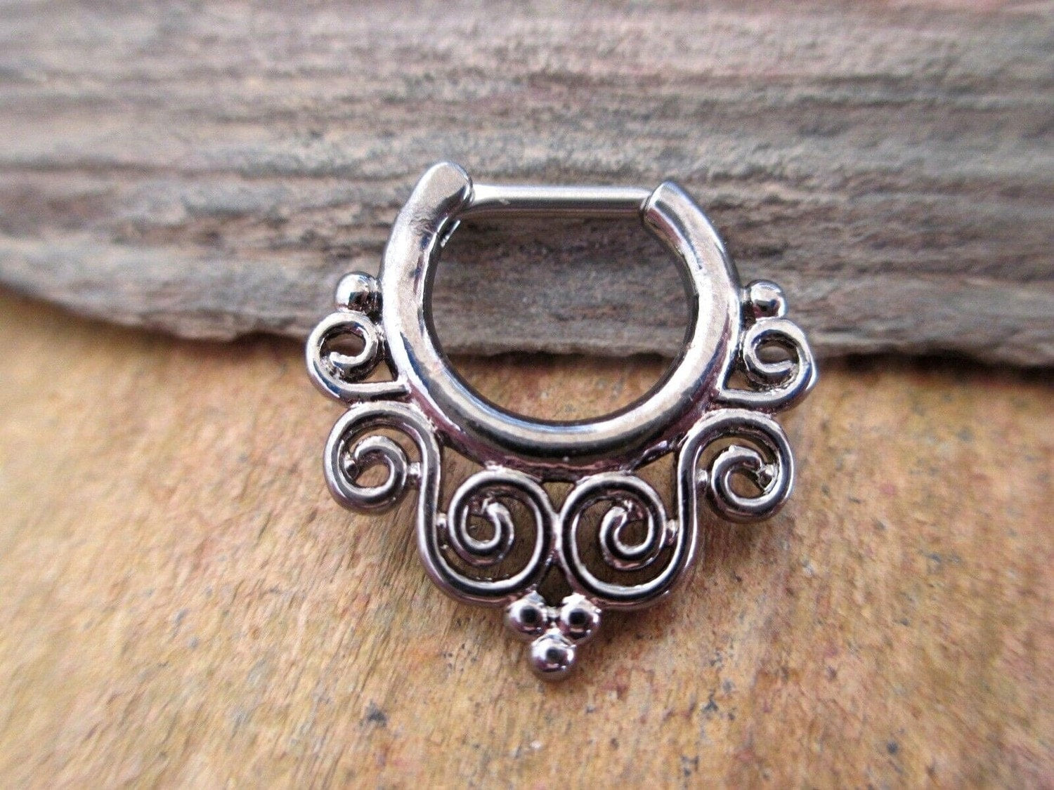 Silver Indian Swirl Septum Clicker Ring